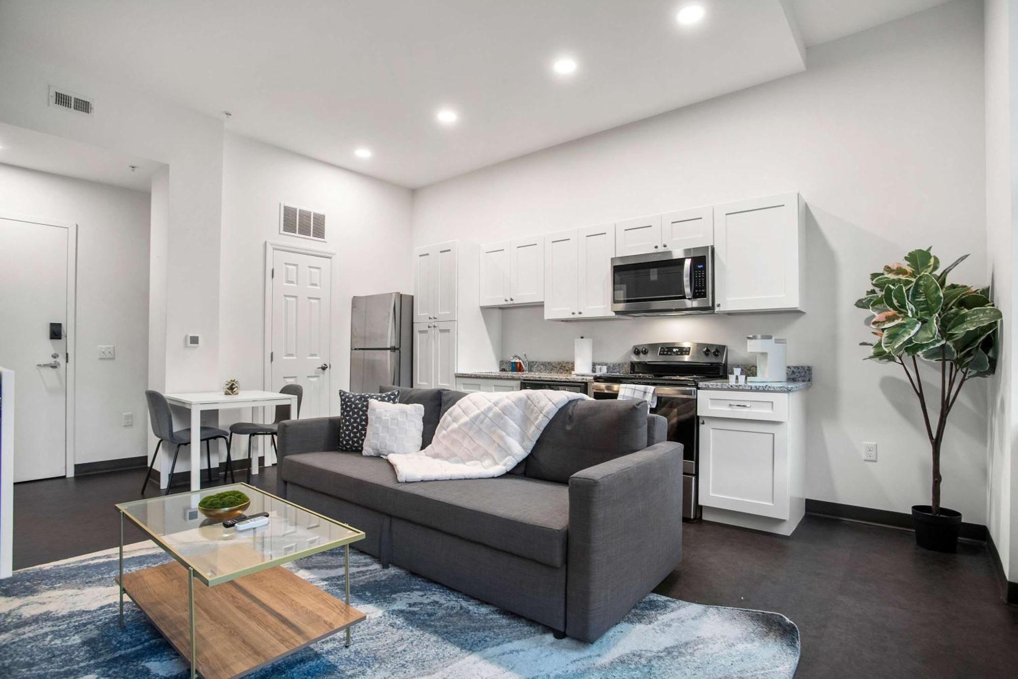Cozysuites Stunning 1br In Downtown Pitts #23 Apartamento